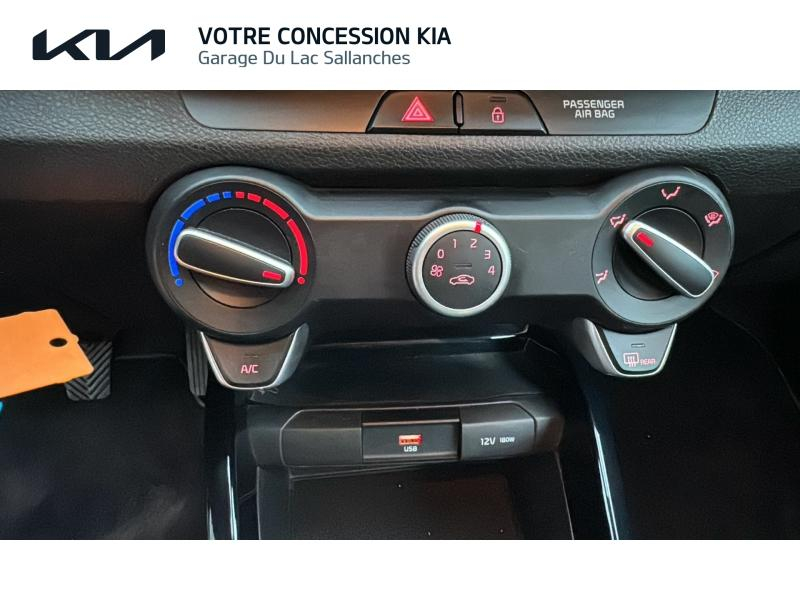 KIA Stonic d’occasion à vendre à ALBERTVILLE chez GARAGE DU LAC (Photo 17)